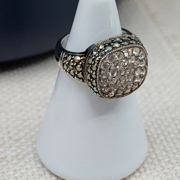 Vintage Sterling Silver 925 CZ Crystal Marcasite Stone Signet Ring Size 5.75 - Picture 15 of 16
